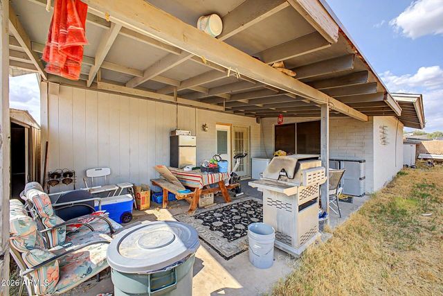 313 W PIUTE Avenue, Phoenix, AZ 85027
