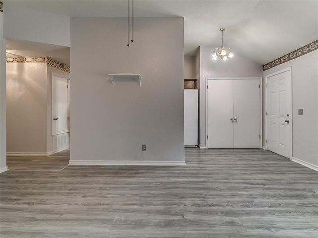 8708 E Parkridge Drive, Oklahoma City, OK 73141