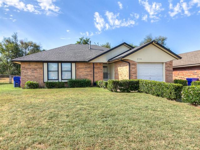 8708 E Parkridge Drive, Oklahoma City, OK 73141