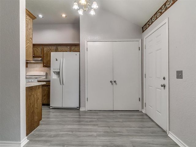 8708 E Parkridge Drive, Oklahoma City, OK 73141