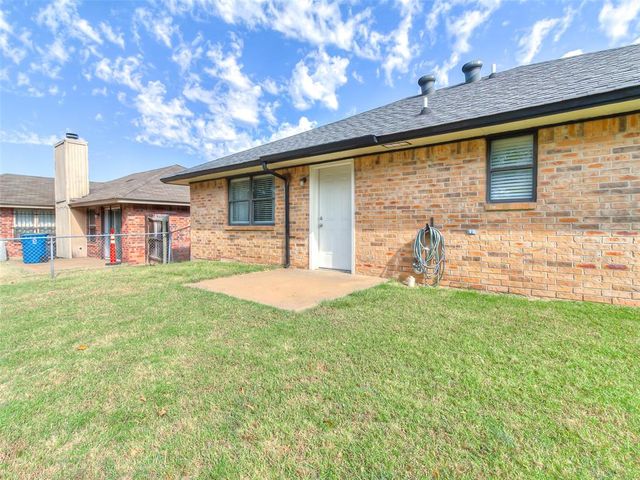 8708 E Parkridge Drive, Oklahoma City, OK 73141