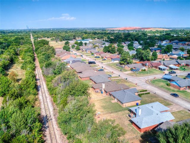 8708 E Parkridge Drive, Oklahoma City, OK 73141