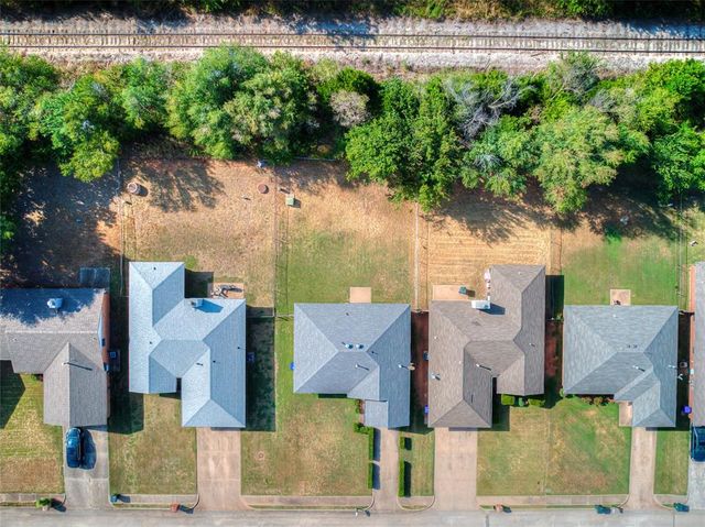 8708 E Parkridge Drive, Oklahoma City, OK 73141