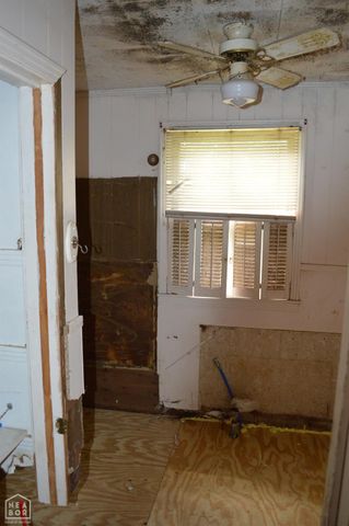8068 Hilltop Lane, Harrisburg, AR 72432