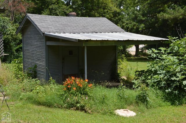 8068 Hilltop Lane, Harrisburg, AR 72432