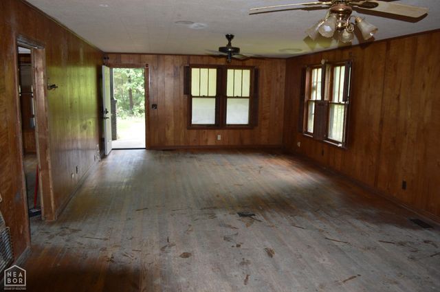 8068 Hilltop Lane, Harrisburg, AR 72432