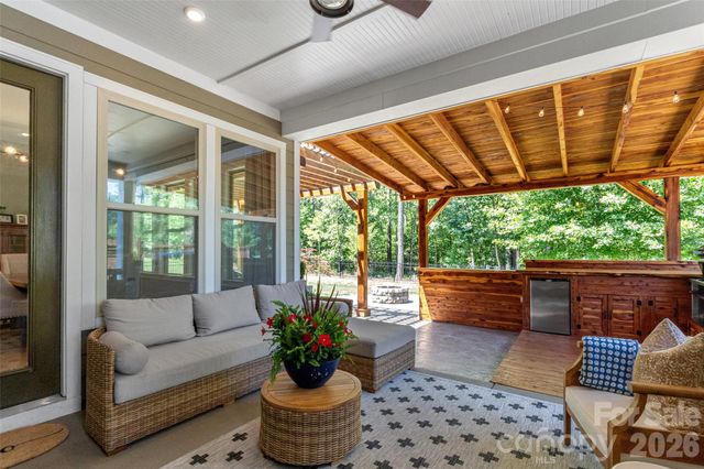2511 Paddlers Cove Drive, Clover, SC 29710