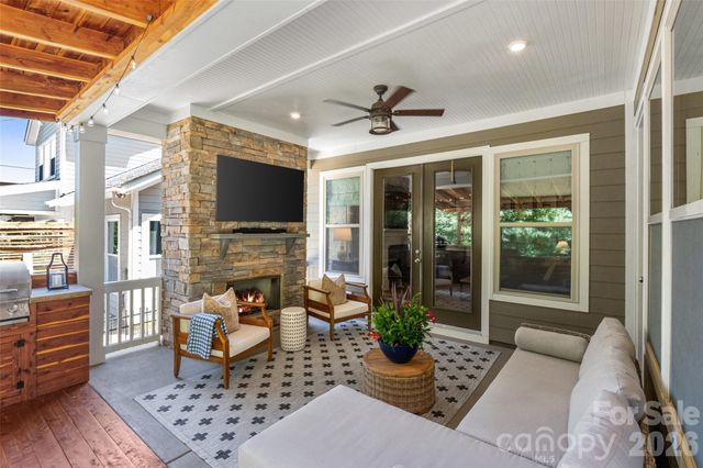 2511 Paddlers Cove Drive, Clover, SC 29710