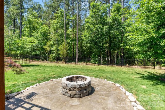 2511 Paddlers Cove Drive, Clover, SC 29710