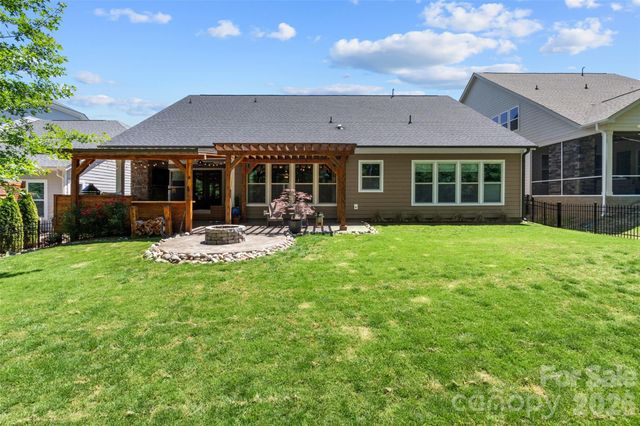 2511 Paddlers Cove Drive, Clover, SC 29710