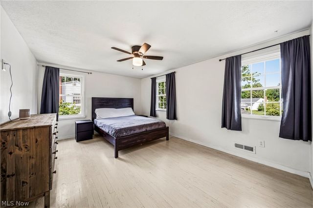 631 Dwight Drive, Bay Village, OH 44140
