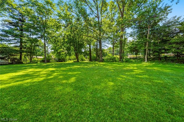 631 Dwight Drive, Bay Village, OH 44140
