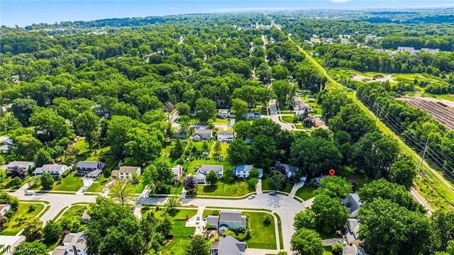 631 Dwight Drive, Bay Village, OH 44140