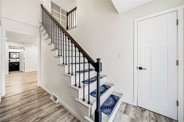 631 Dwight Drive, Bay Village, OH 44140