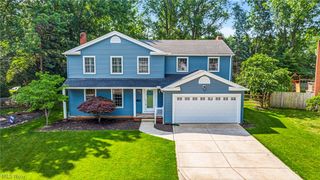 631 Dwight Drive, Bay Village, OH 44140