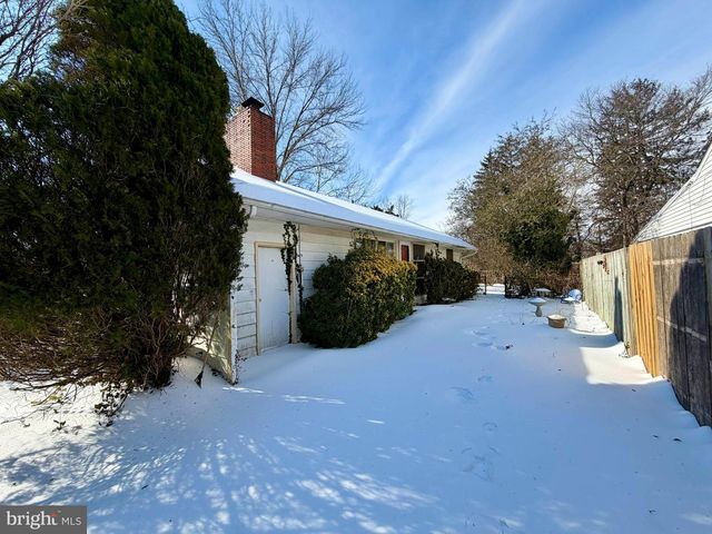 7404 KNOLLWOOD RD, Baltimore, MD 21286