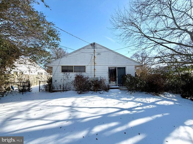 7404 KNOLLWOOD RD, Baltimore, MD 21286