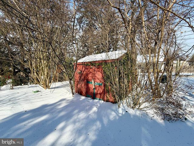 7404 KNOLLWOOD RD, Baltimore, MD 21286