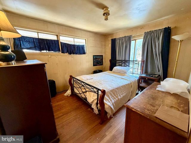 7404 KNOLLWOOD RD, Baltimore, MD 21286