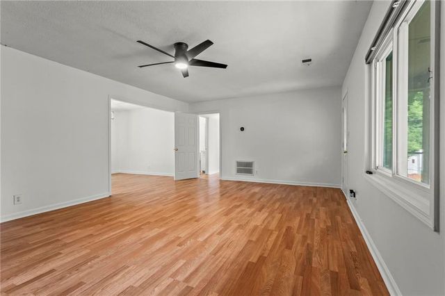 1833 Silver Leaf Drive SW, Marietta, GA 30008