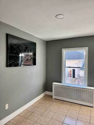 133 Endicott St 1, Worcester, MA 01610