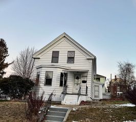 133 Endicott St 1, Worcester, MA 01610