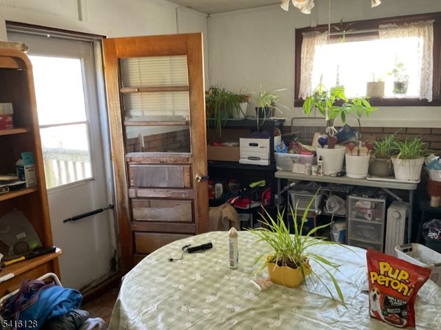 39 Alps Rd, Wayne Twp., NJ 07470