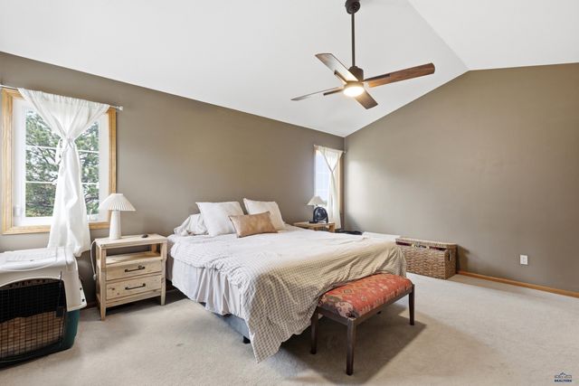5420 CONIFER LN, Rapid City, SD 57702
