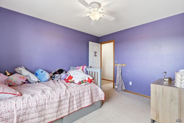 5420 CONIFER LN, Rapid City, SD 57702