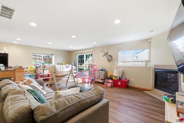 5420 CONIFER LN, Rapid City, SD 57702