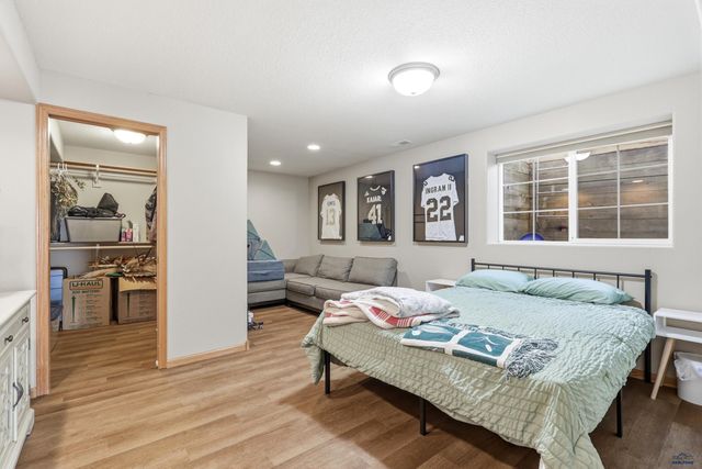 5420 CONIFER LN, Rapid City, SD 57702