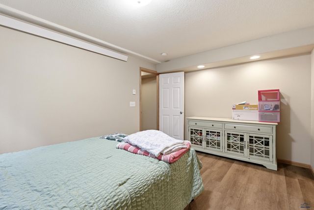 5420 CONIFER LN, Rapid City, SD 57702