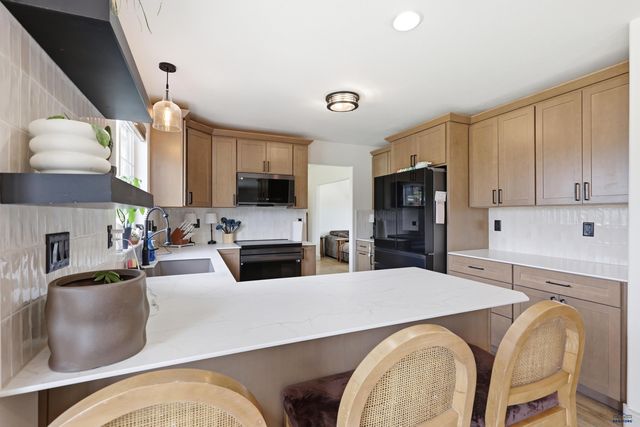5420 CONIFER LN, Rapid City, SD 57702