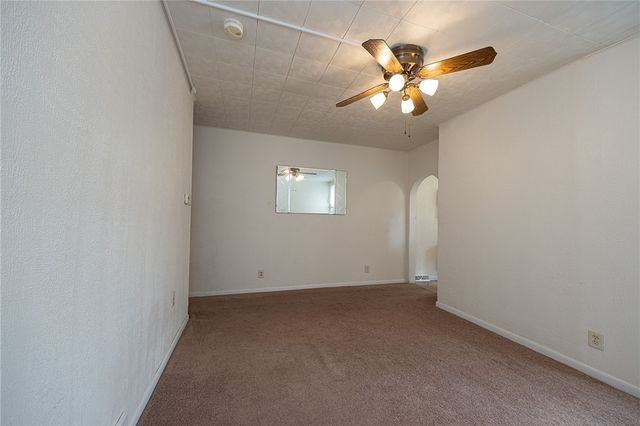 2045 VERONICA STREET, Troy Hill, PA 15212