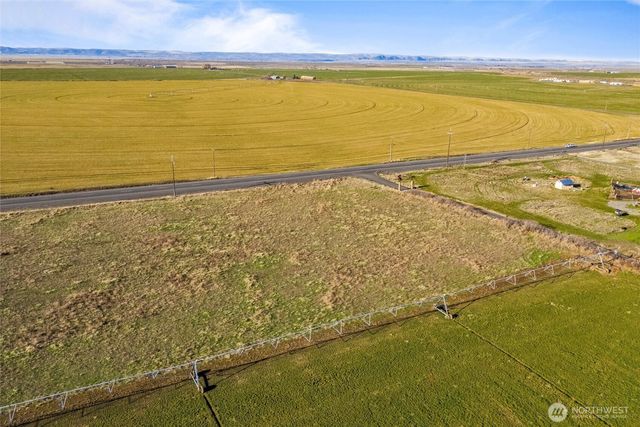 15709 Stratford Rd NE, Moses Lake, WA 98837