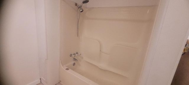 801 S Ann St, Rockport, TX 78382