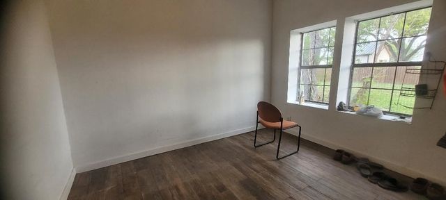 801 S Ann St, Rockport, TX 78382