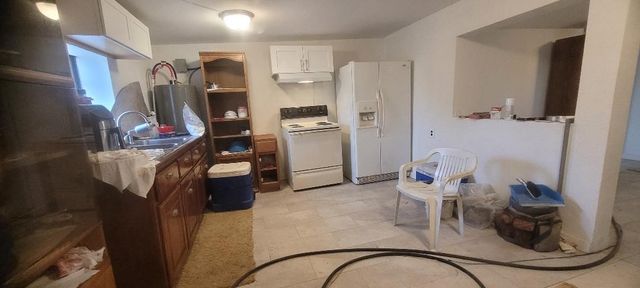 801 S Ann St, Rockport, TX 78382