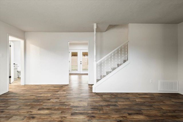 341 SW 71st St, Lawton, OK 73505