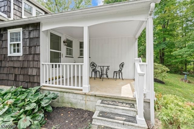 2 Bell St, Sparta Twp., NJ 07871