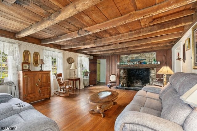2 Bell St, Sparta Twp., NJ 07871