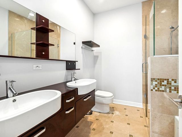 7932 W Grand Avenue 2W, Elmwood Park, IL 60707