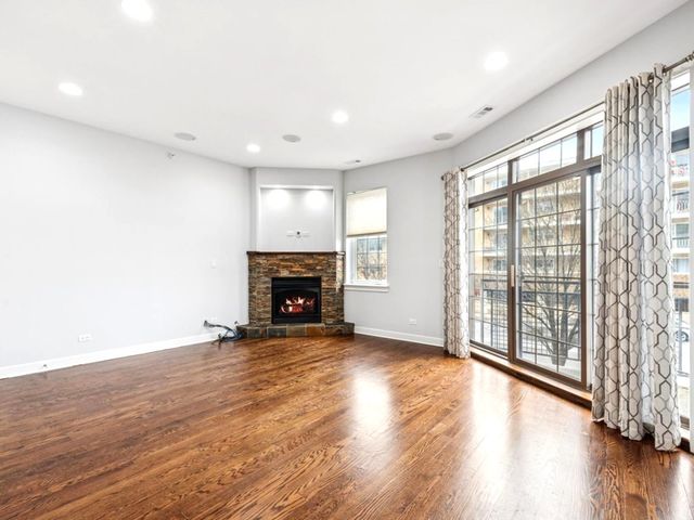 7932 W Grand Avenue 2W, Elmwood Park, IL 60707