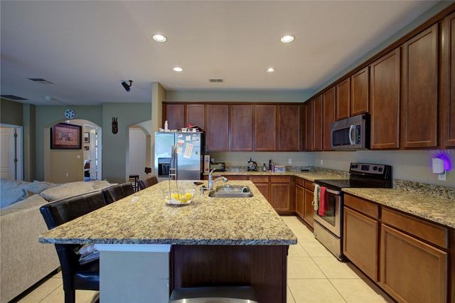 2516 WOODSIDE RIDGE DRIVE, Apopka, FL 32712