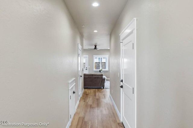 7426 Denman Court 413, White City, OR 97503