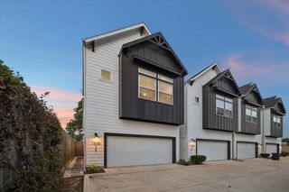 1524 Ojeman Road D, Houston, TX 77055