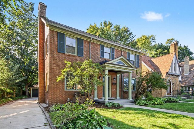 1031 Iroquois Drive Se, City Of Grand Rapids, MI 49506