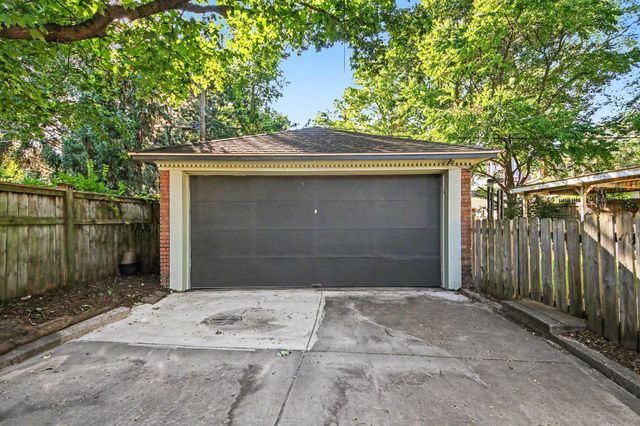 1031 Iroquois Drive Se, City Of Grand Rapids, MI 49506