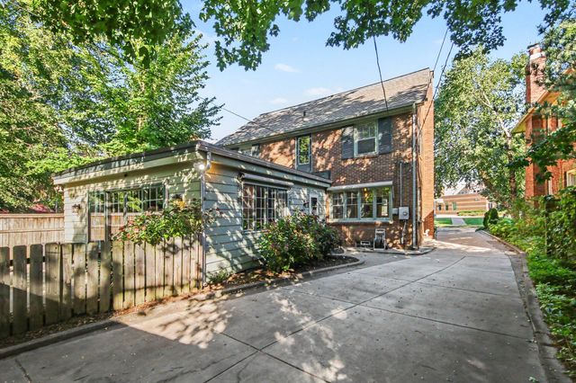 1031 Iroquois Drive Se, City Of Grand Rapids, MI 49506