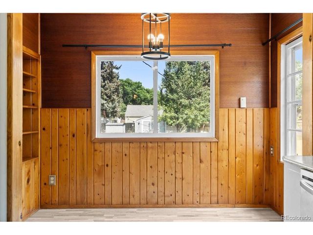 680 Colorado Ave, Loveland, CO 80537